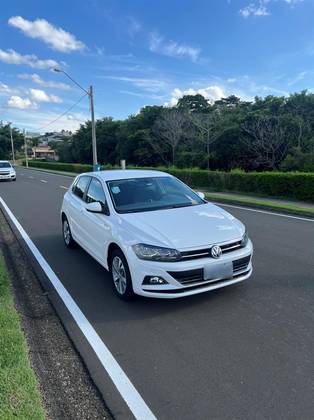 VOLKSWAGEN POLO 1.0 200 TSI HIGHLINE AUTOMÁTICO